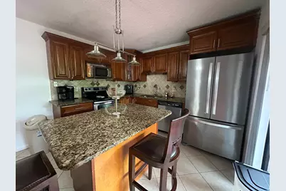 2100 White Pine Circle #D, Greenacres, FL 33415 - Photo 7