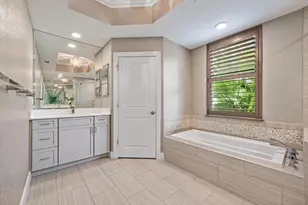 411 Bay Colony Dr N, Juno Beach, FL 33408 - Photo 17