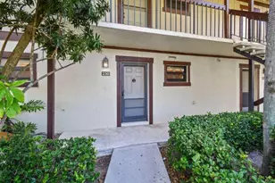 13334 Polo Club Rd, Wellington, FL 33414 - Photo 3