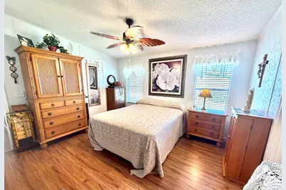 8181 14th Hole Drive, Port Saint Lucie, FL 34952 - Photo 13