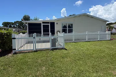 8181 14th Hole Drive, Port Saint Lucie, FL 34952 - Photo 15