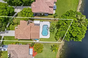 10740 London St, Cooper City, FL 33026 - Photo 29