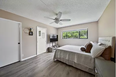 5190 Las Verdes Circle #214, Delray Beach, FL 33484 - Photo 15