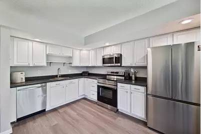 5190 Las Verdes Circle #214, Delray Beach, FL 33484 - Photo 13