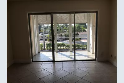 3040 NE 16th Avenue #303, Oakland Park, FL 33334 - Photo 3