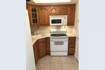 3040 NE 16th Avenue #303, Oakland Park, FL 33334 - Photo 9