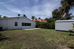 106 Auburn Dr, Lake Worth, FL 33460 - Photo 17