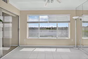 14096 Huntington Pointe Dr, Delray Beach, FL 33484 - Photo 19