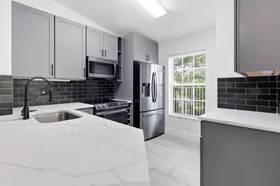3990 NW 91st Terrace, Sunrise, FL 33351 - Photo 11
