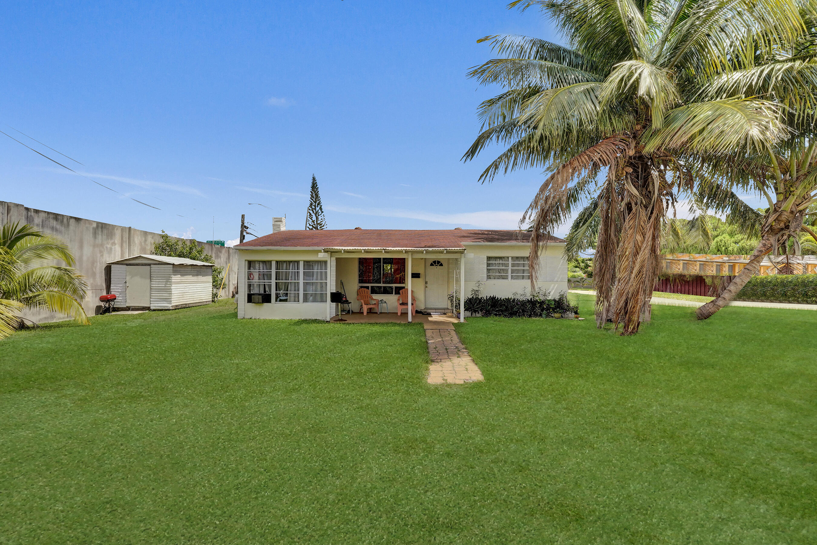 2901 Fletcher St - 2901 Fletcher St, Hollywood, FL 33020 Luxury Property | Jose Angel Pina