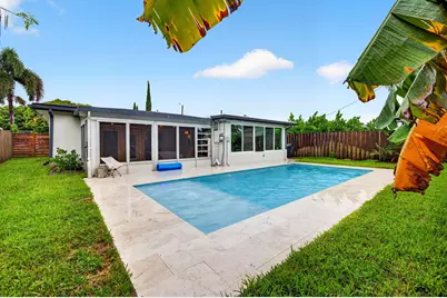 4670 NE 4th Avenue, Oakland Park, FL 33334 - Photo 5