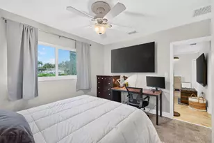 4670 NE 4th Ave, Oakland Park, FL 33334 - Photo 27