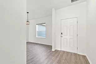 1261 SW Curry St, Port Saint Lucie, FL 34983 - Photo 5