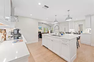 11785 Lake Shore Pl, North Palm Beach, FL 33408 - Photo 5