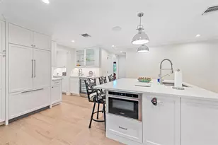 11785 Lake Shore Pl, North Palm Beach, FL 33408 - Photo 9
