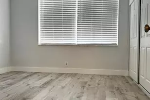 16637 Hemingway Dr, Weston, FL 33326 - Photo 5