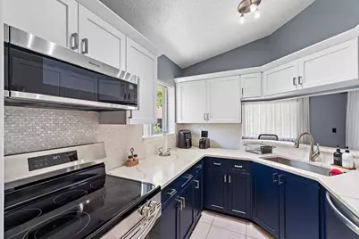 6540 Chasewood Drive #F, Jupiter, FL 33458 - Photo 11