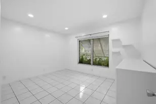 1201 N Victoria Park Rd, Fort Lauderdale, FL 33304 - Photo 9
