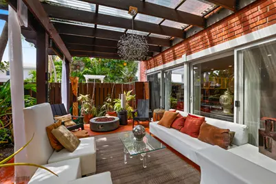 7 Middlesex Drive, Wilton Manors, FL 33305 - Photo 1