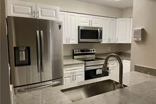 1674 NW 81st Way, Plantation, FL 33322 - Photo 5