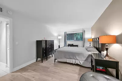 522 Trace Circle #102, Deerfield Beach, FL 33441 - Photo 15