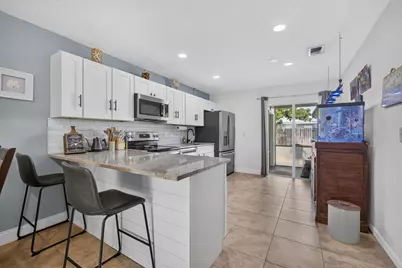 8717 SE Sandy Lane, Hobe Sound, FL 33455 - Photo 15