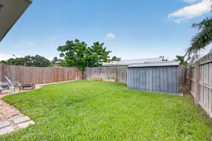 8717 SE Sandy Ln, Hobe Sound, FL 33455 - Photo 39