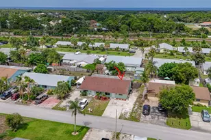 8717 SE Sandy Ln, Hobe Sound, FL 33455 - Photo 45