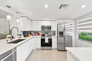 2405 Antigua Cir, Coconut Creek, FL 33066 - Photo 5