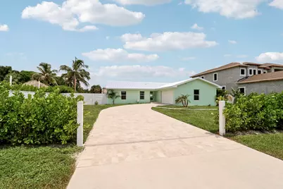 2443 E Edgewater Drive, Palm Beach Gardens, FL 33410 - Photo 5
