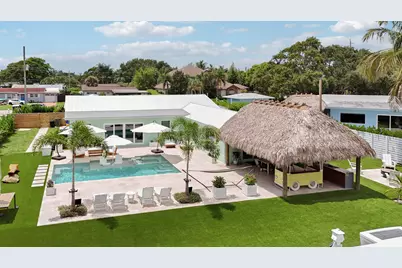2443 E Edgewater Drive, Palm Beach Gardens, FL 33410 - Photo 3
