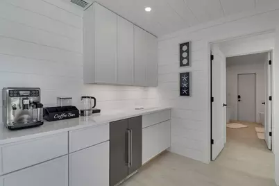 2443 E Edgewater Drive, Palm Beach Gardens, FL 33410 - Photo 27