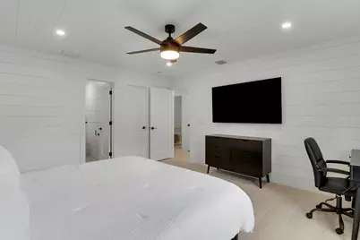 2443 E Edgewater Drive, Palm Beach Gardens, FL 33410 - Photo 41