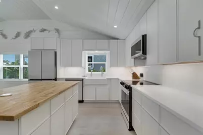 2443 E Edgewater Drive, Palm Beach Gardens, FL 33410 - Photo 23
