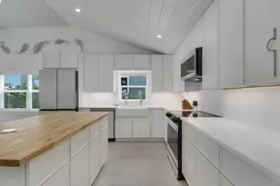 2443 E Edgewater Dr, Palm Beach Gardens, FL 33410 - Photo 23