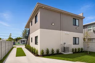 1181 NW 66th St, Miami, FL 33150 - Photo 3