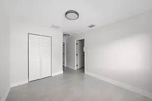 1181 NW 66th St, Miami, FL 33150 - Photo 17