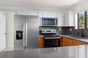 1181 NW 66th St, Miami, FL 33150 - Photo 11