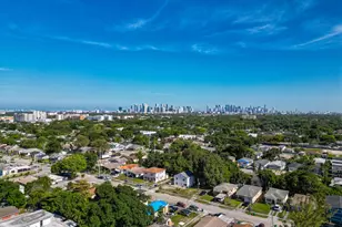 1181 NW 66th St, Miami, FL 33150 - Photo 27