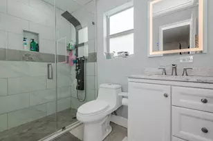 1820 N 46th Ave, Hollywood, FL 33021 - Photo 23