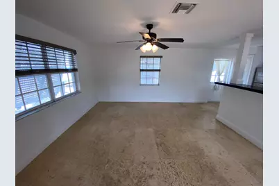 210 SE 1st Street, Boynton Beach, FL 33435 - Photo 3