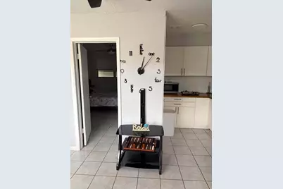 2213 Lincoln Street #6, Hollywood, FL 33020 - Photo 1