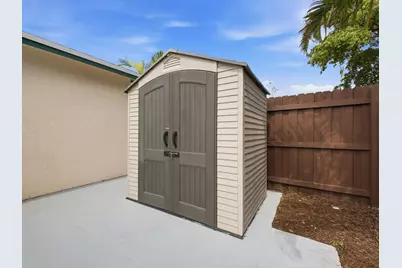 1110 Manor Drive, Palm Springs, FL 33461 - Photo 29