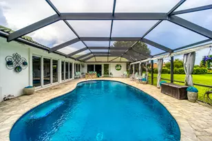 3273 SE Fairway E, Stuart, FL 34997 - Photo 31