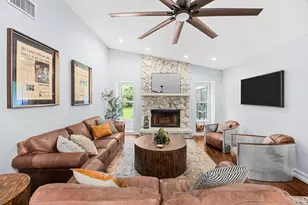 366 NE Ficus Terrace, Jensen Beach, FL 34957 - Photo 19