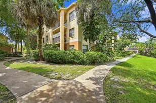 9999 Summerbreeze Dr, Sunrise, FL 33322 - Photo 23