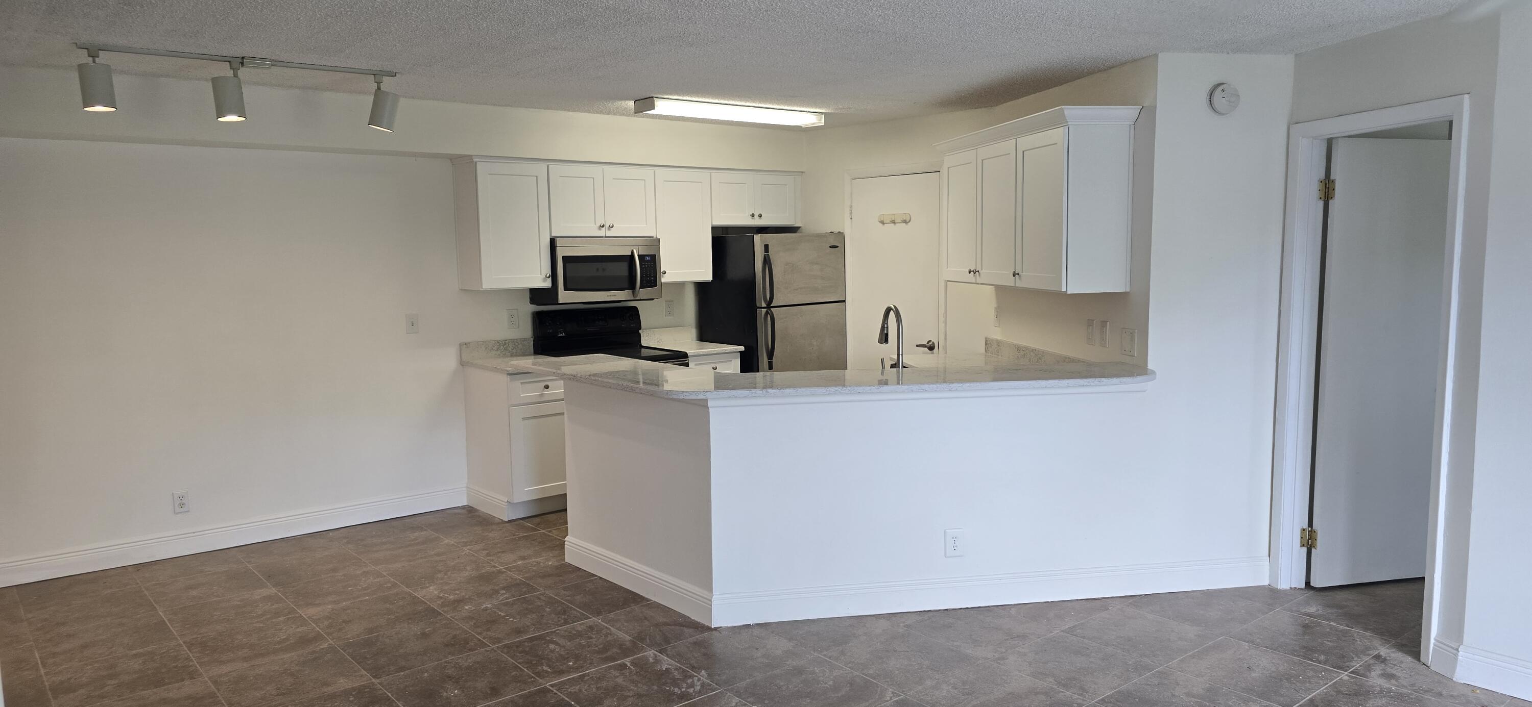 9999 Summerbreeze Dr #417 - 9999 Summerbreeze Dr #417, Sunrise, FL 33322 Luxury Property | Jose Angel Pina