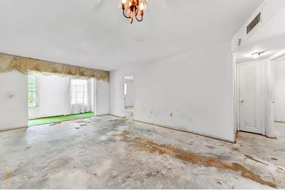 3091 E Sunrise Lakes Drive #302, Sunrise, FL 33322 - Photo 5