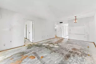 3091 E Sunrise Lakes Dr, Sunrise, FL 33322 - Photo 7