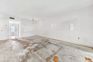 3091 E Sunrise Lakes Dr, Sunrise, FL 33322 - Photo 3